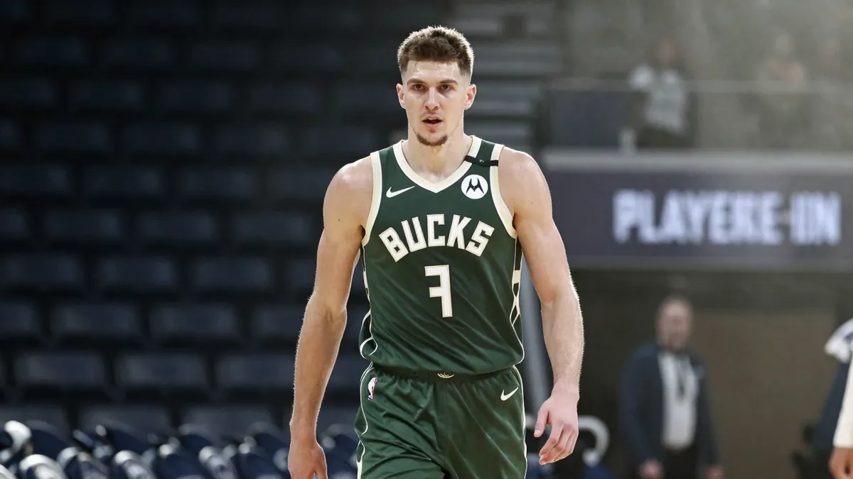 Milwaukee Bucks handle salary cap and luxury tax in 2026-27 rebuild