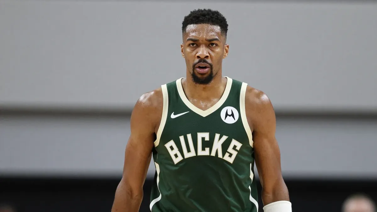 Milwaukee Bucks finalize Giannis trade deal