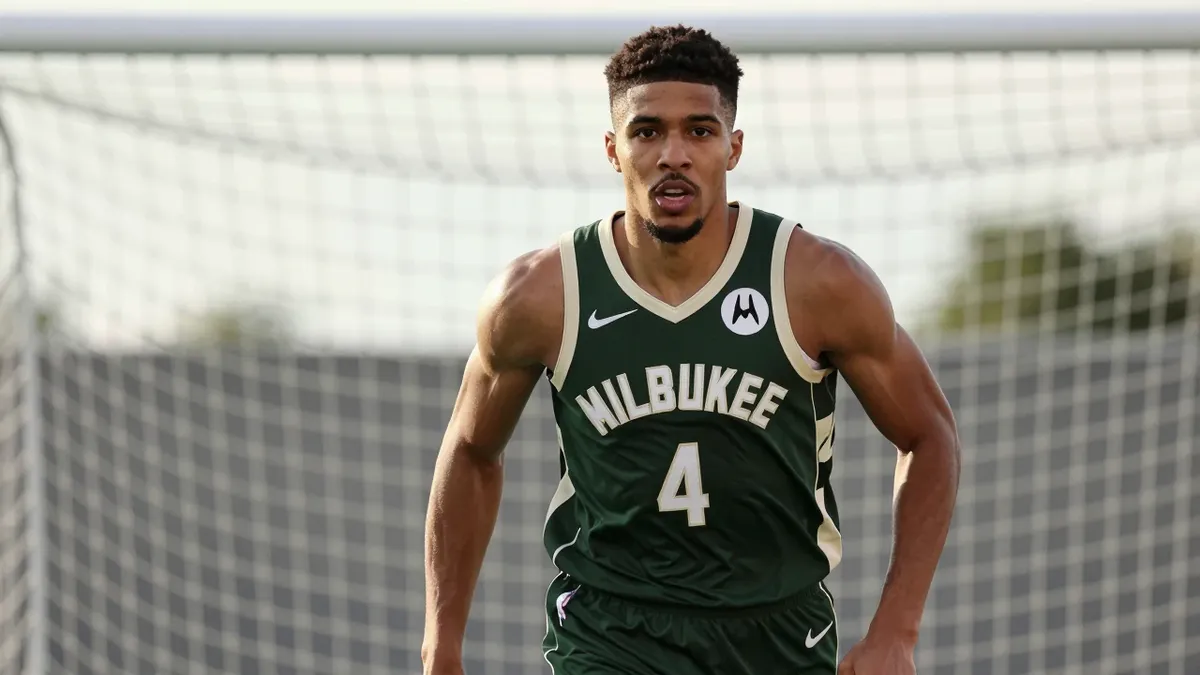 Milwaukee Bucks edge Pacers in preseason finale ahead of regular season opener