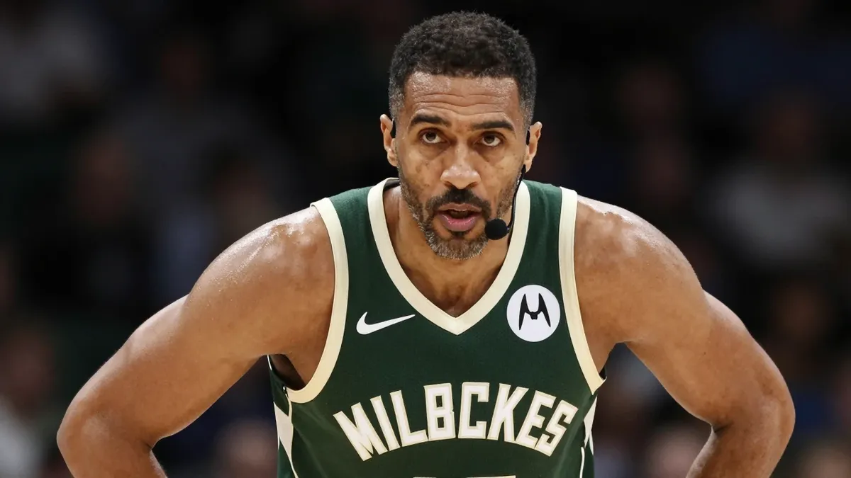 The Milwaukee Bucks are rebuilding with a young roster and a new head coach, Taylor Jenkins, who has a proven track...