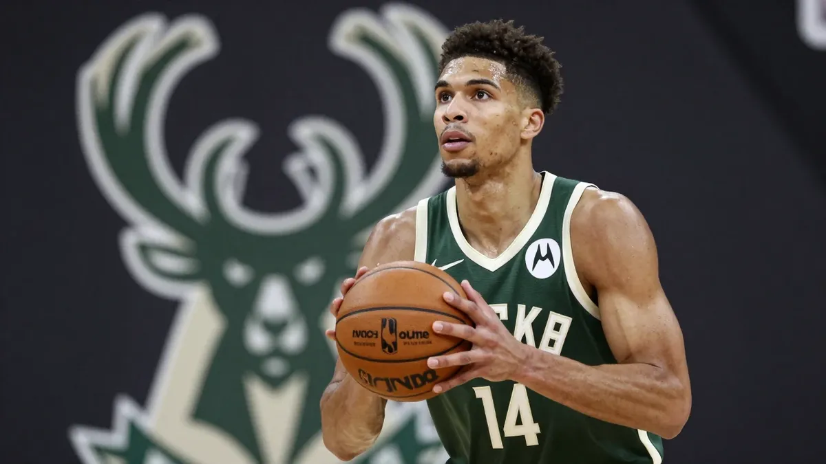 The Milwaukee Bucks announce their 2026-27 NBA regular season schedule, featuring key matchups and playoff implications...