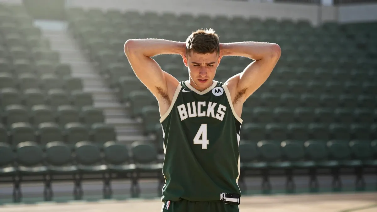 Milwaukee Bucks guard Kasparas Jakučionis fined $2,000 by NBA for flopping